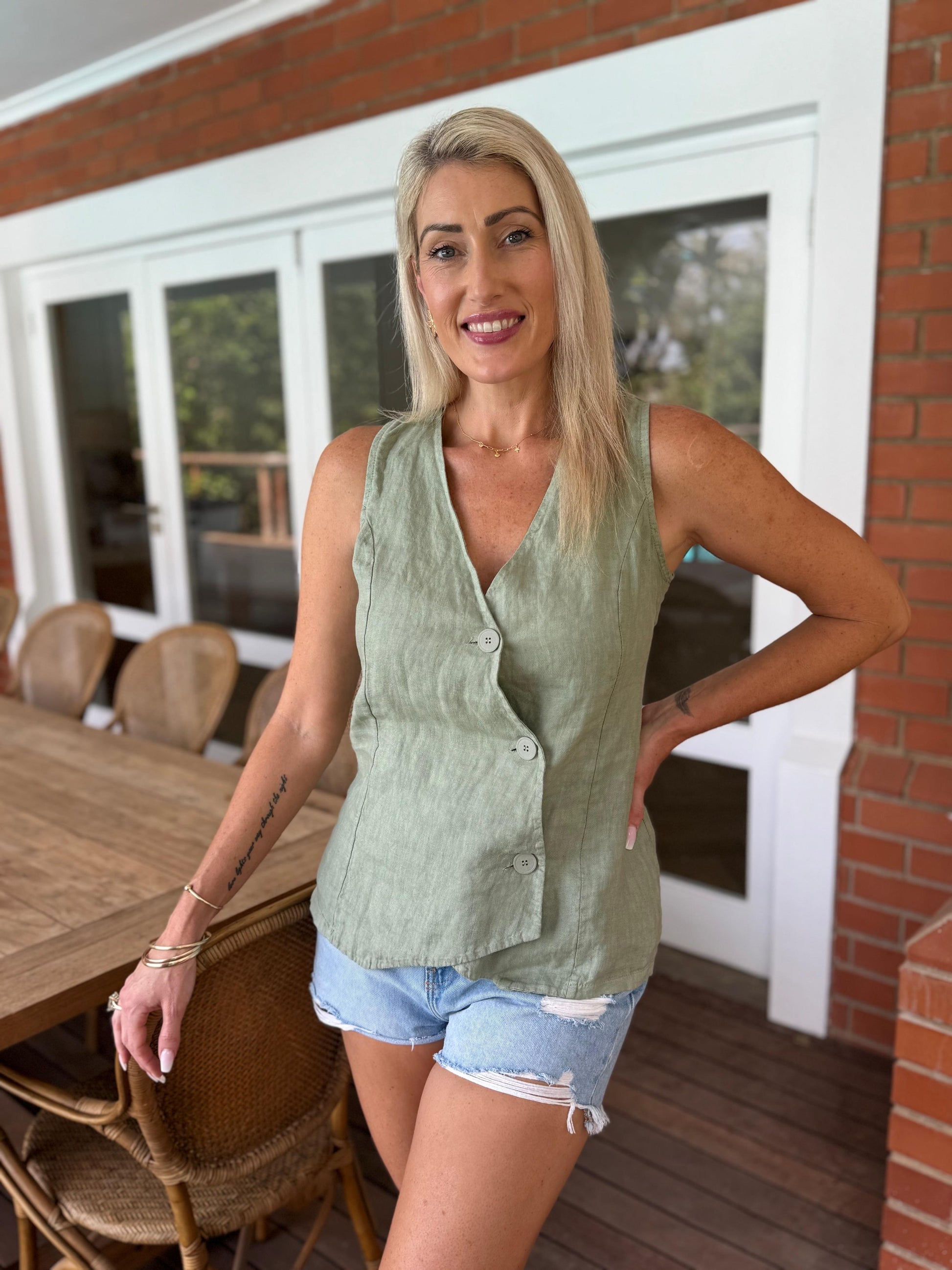 Darling Linen Waistcoat - Olive