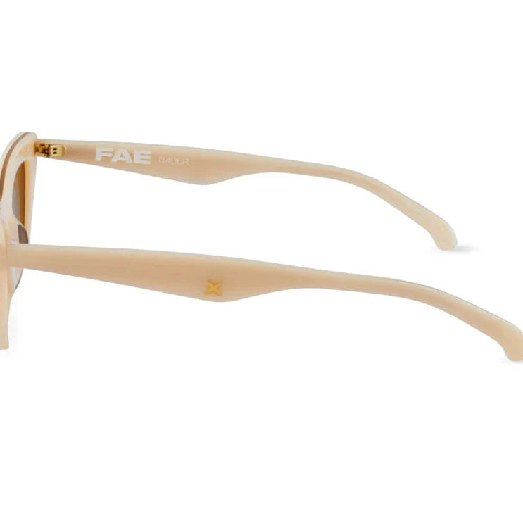 Oscar x Frank Fae Cream