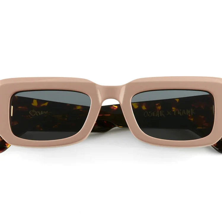 Oscar x Frank Cortez Beige / Dark Torte
