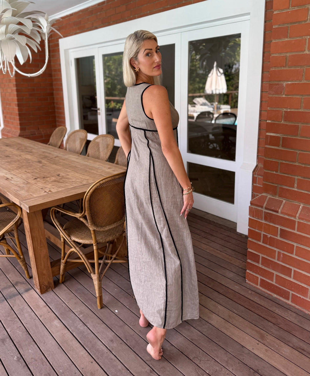 Coastal Linen Dress - Taupe