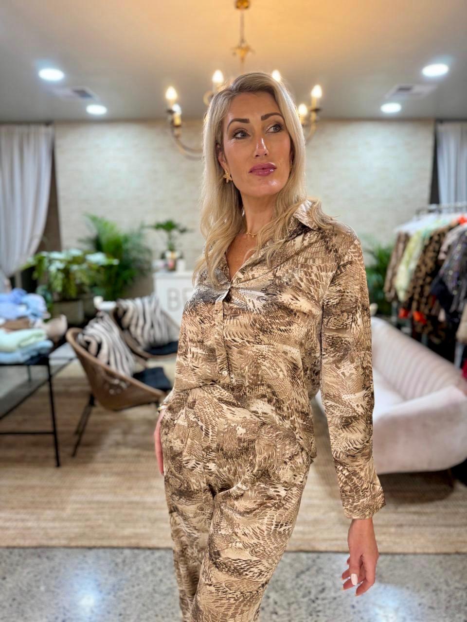 Florida Feathers Shirt & Pants Set